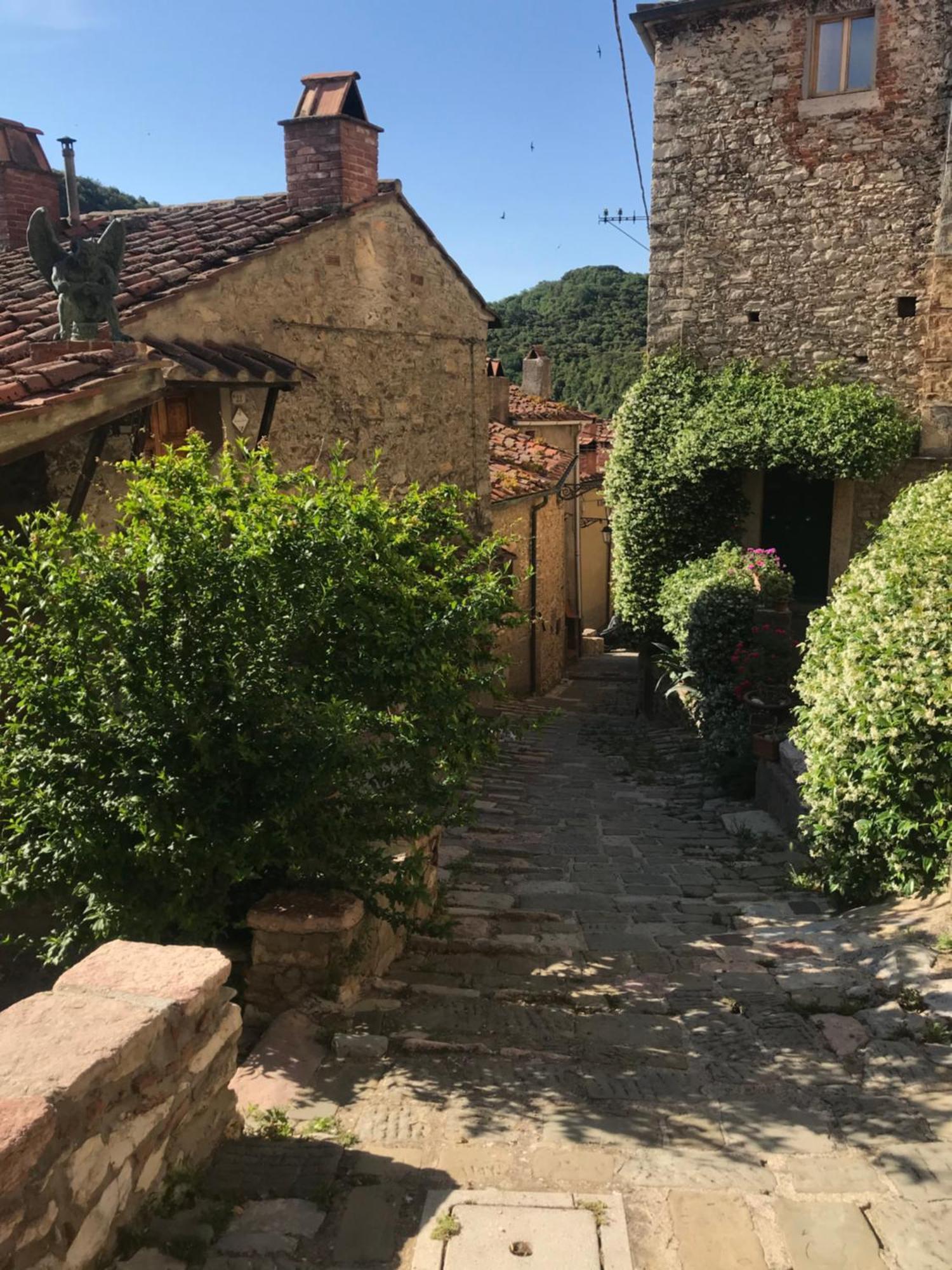 Апартаменты Le Dame Del Borgo Сассетта Экстерьер фото